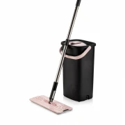 Mop Plat Pliabil cu Găleata Sillgech Flat Mop, Găleată Dublă, 10 Litri, Lavetă Microfibră, Negru/Roz